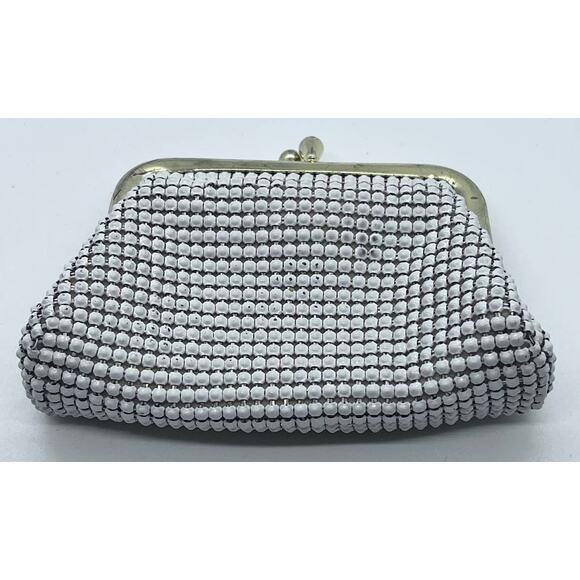 Vintage Whiting & Davis White Enamel Mesh Coin Purse - Picture 2 of 10
